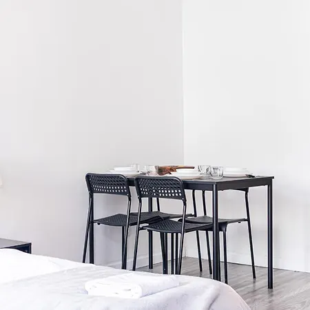 Charming 1Br Apt- Near U6 Station Am Schoepfwerk Vienna Exterior photo